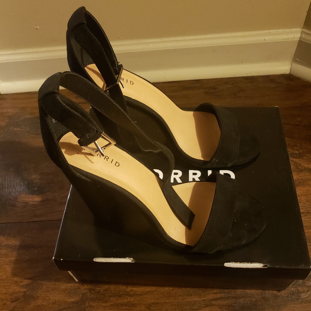 Torrid block heels - Picture 3 of 13